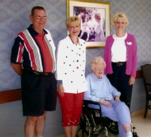 Mom-Dad-Gram-and-Me-300x272